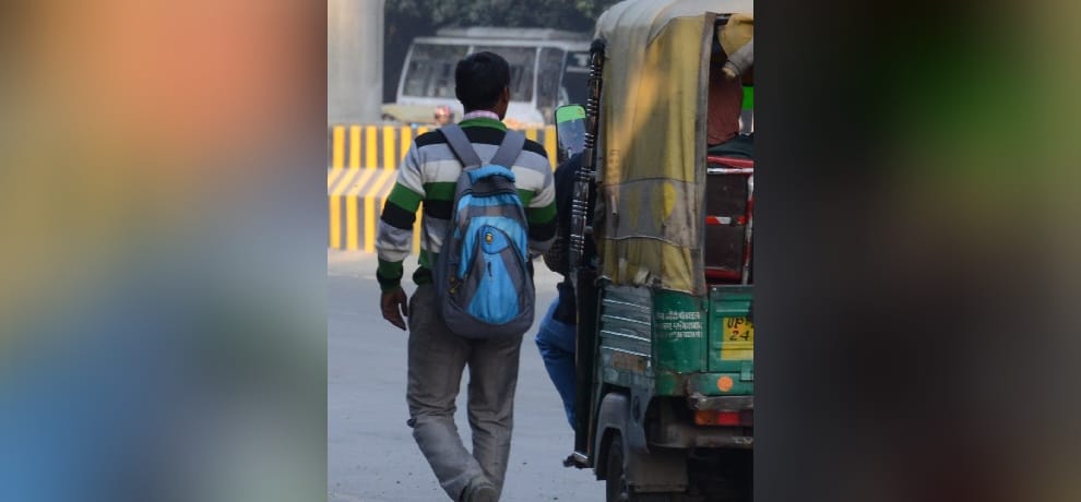 extra auto fair is charged by auto drivers in noida