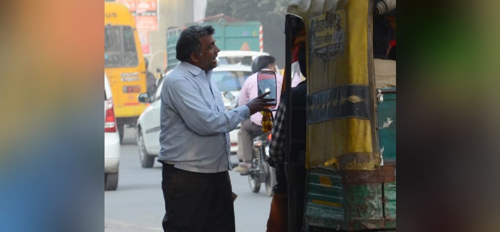 extra auto fair is charged by auto drivers in noida