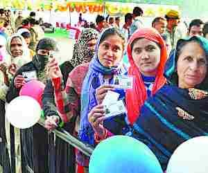 68 percent voting in Amethi