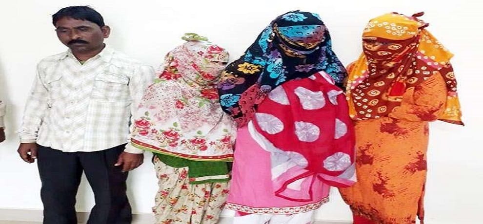 sex racket busted in chhattisgarh Durg police arrests five accused