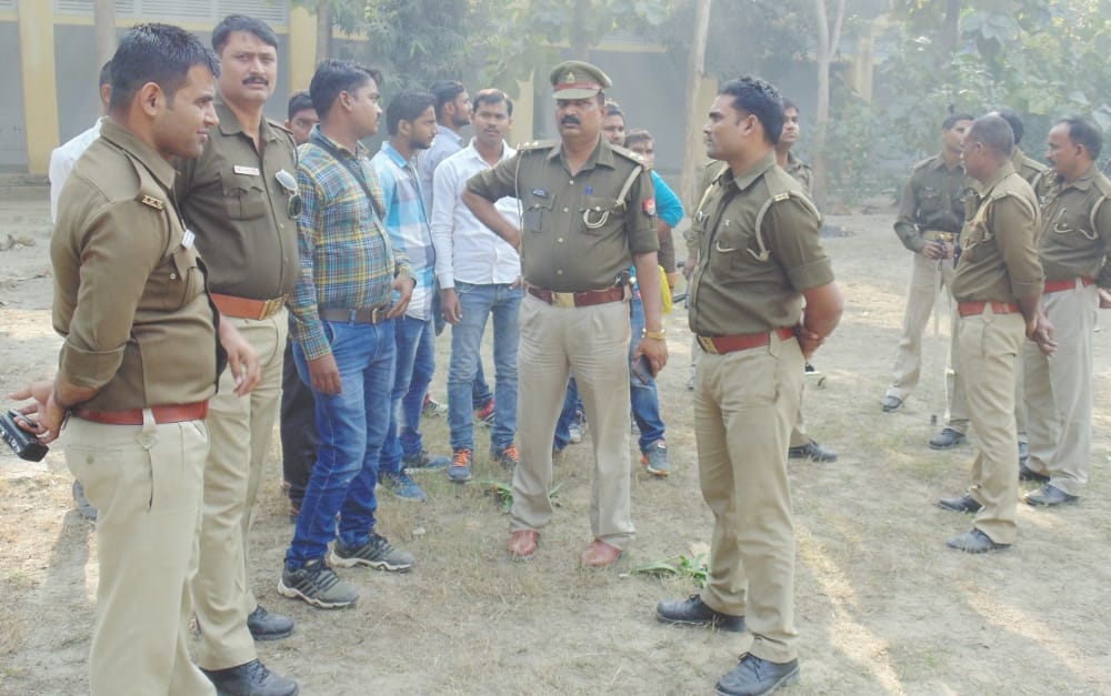 Two groups of students face-to-face