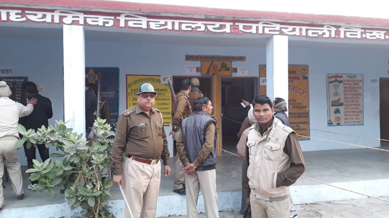 kasganj voting for municipal poll is going on