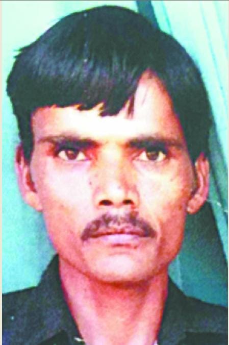 पत्नी ने शराब पीने से रोका, मजदूर ने लगाई फांसी