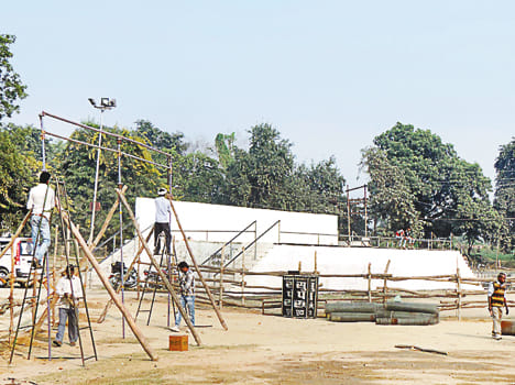 Yogi's public meeting today, security link