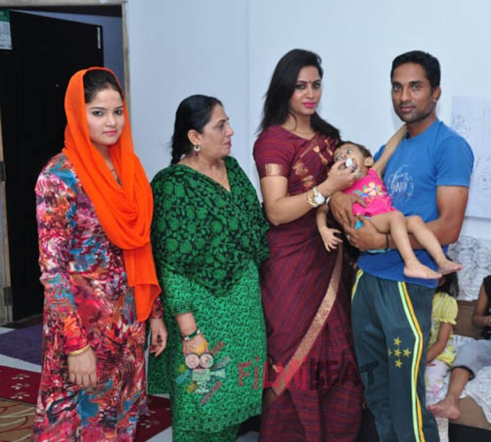 arshi khan mother revealed the truth about her daughter