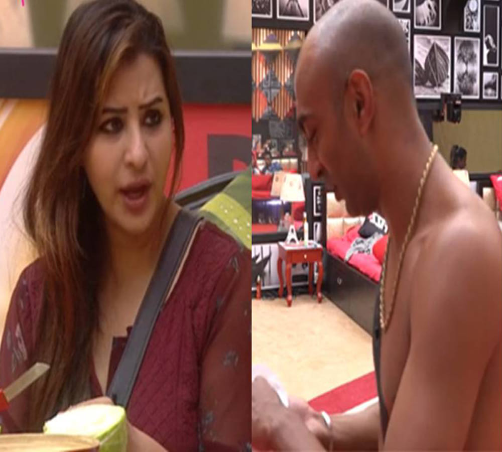 bigg boss contestant akash dadlani ask shilpa shinde to apply lotion