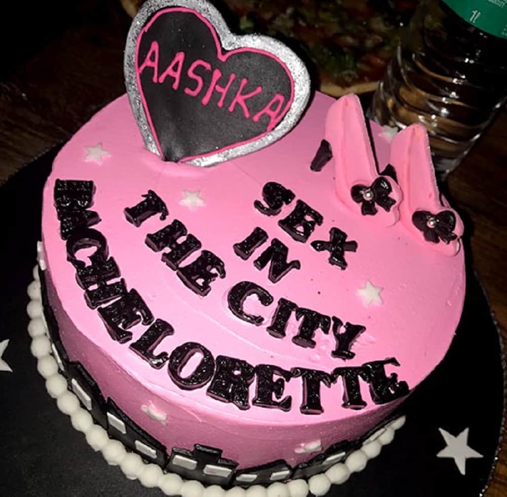 Pictures Of TV Actress Aashka Goradia Bachelorette Party