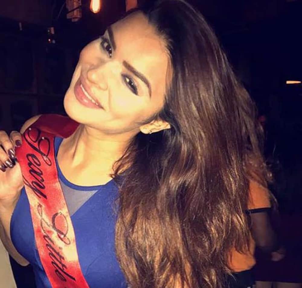 Pictures Of TV Actress Aashka Goradia Bachelorette Party