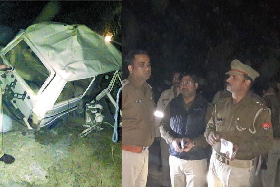 A memu train hits a vehicle in amethi.