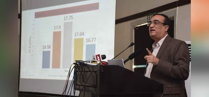 ajay maakan claims that delhi government's education system is very bad