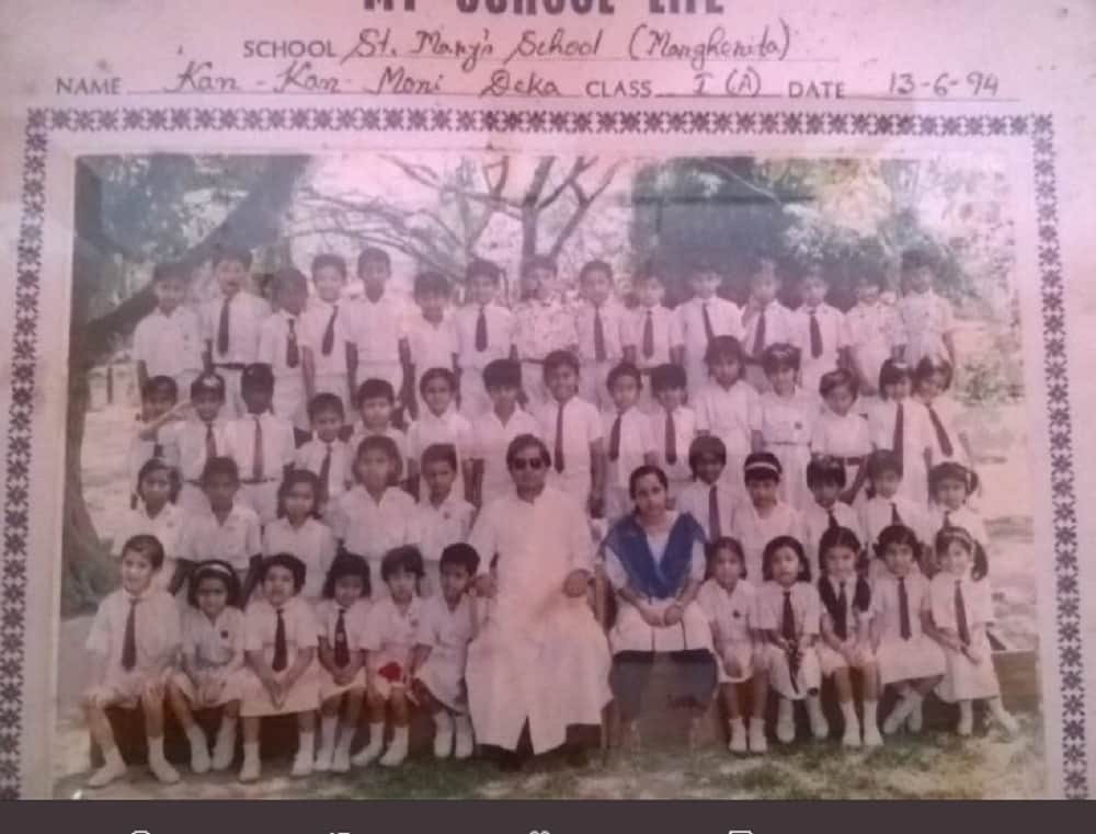 These Pictures Proove Anushka Sharma   And Sakshi Dhoni Are School Friends