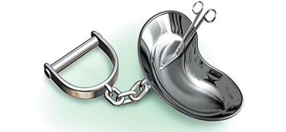 stir of kidney scandal in Delhi, hanging sword on private hospitals