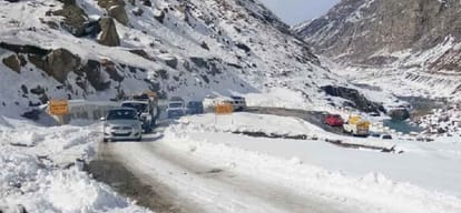 Himachal BRO opens Rohtang Lahaul road