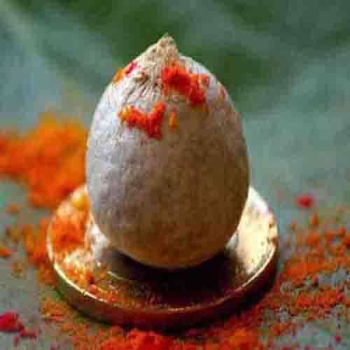 The whole betel nut or supari can make you rich according to vastu shastra