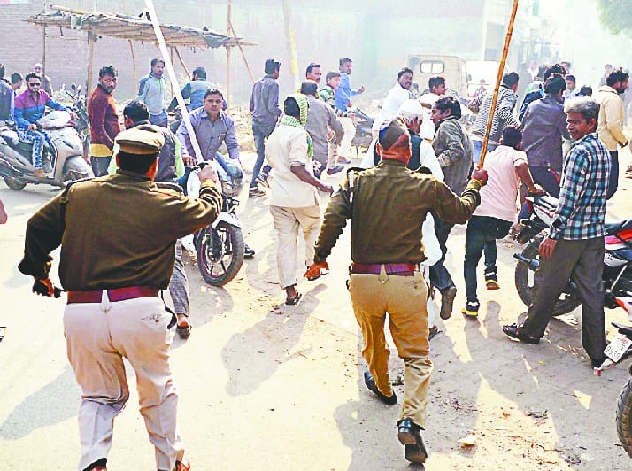 butten dabaaya haati ka , light jali flower aur naato ki