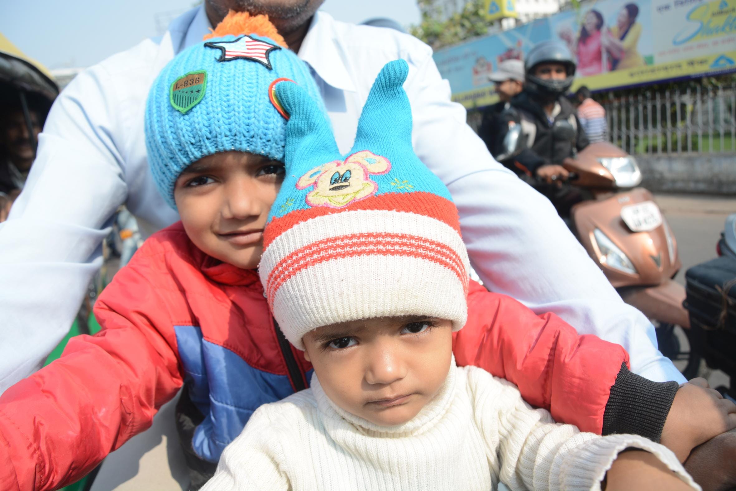 lucknow temperature below from ten degree