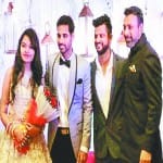 रिसेप्शन पार्टी में भुवी-नूपुर के साथ रैना और पीके