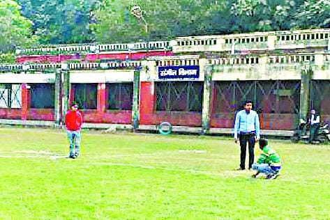 Preparation of Bareilly College on the arrival of CM