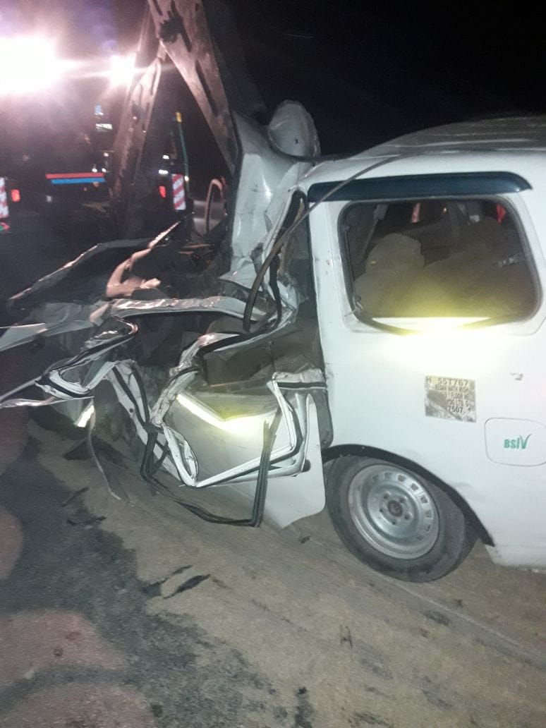 Car accident in Sultanpur four people died on the spot