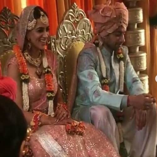 Meri Aashiqui Tumse Hi fame Smriti Khanna and Gautam Gupta got married, See their wedding photos
