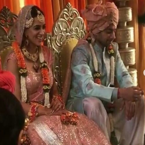 Meri Aashiqui Tumse Hi fame Smriti Khanna and Gautam Gupta got married, See their wedding photos