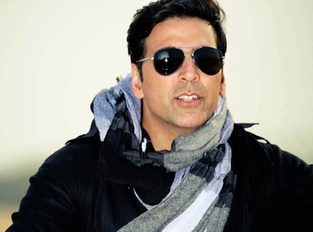 Akshay Kumar shared first look of upcoming film Kesari on twitter 