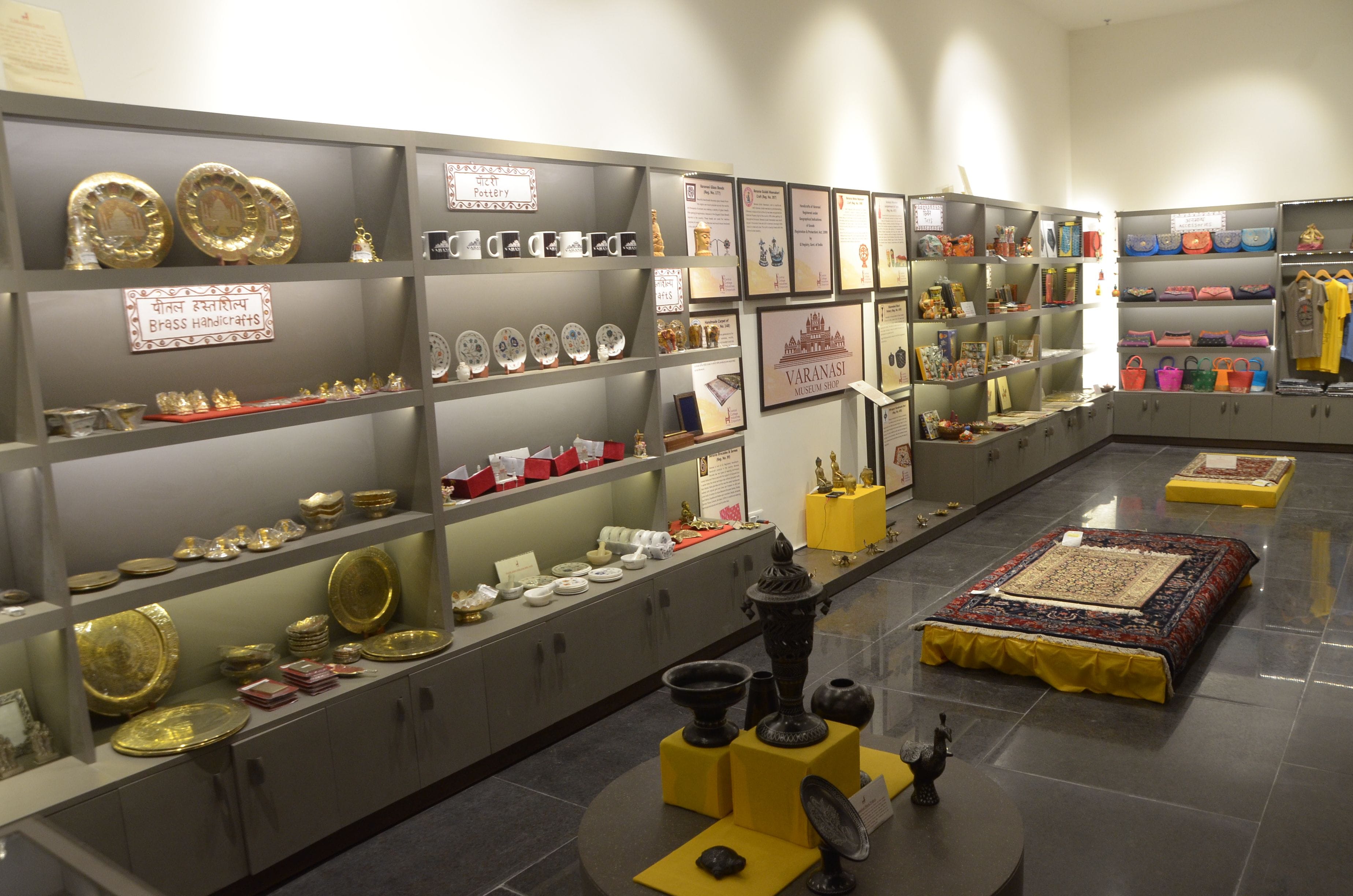 Banaras metal craft attract tourist