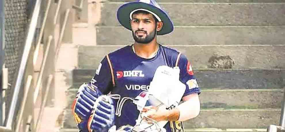 navy issues arrest warrant against deepak punia