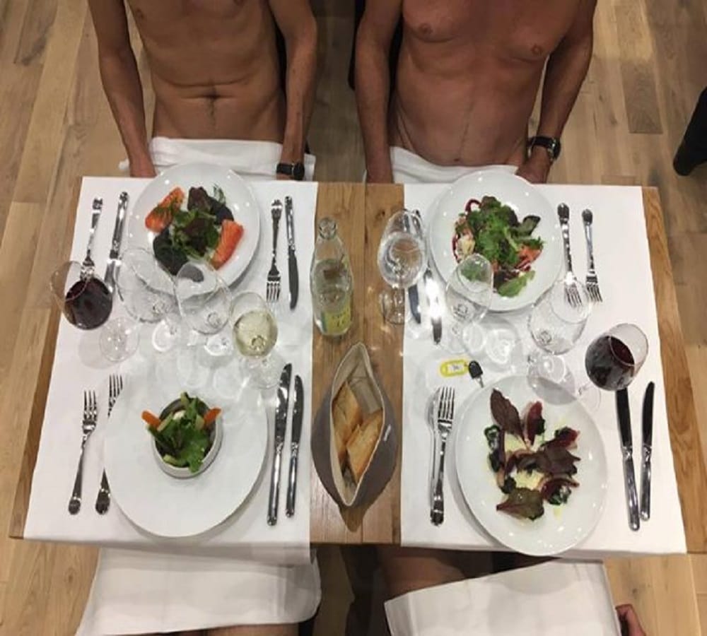 Restaurant open in Paris where Ban on clothes
