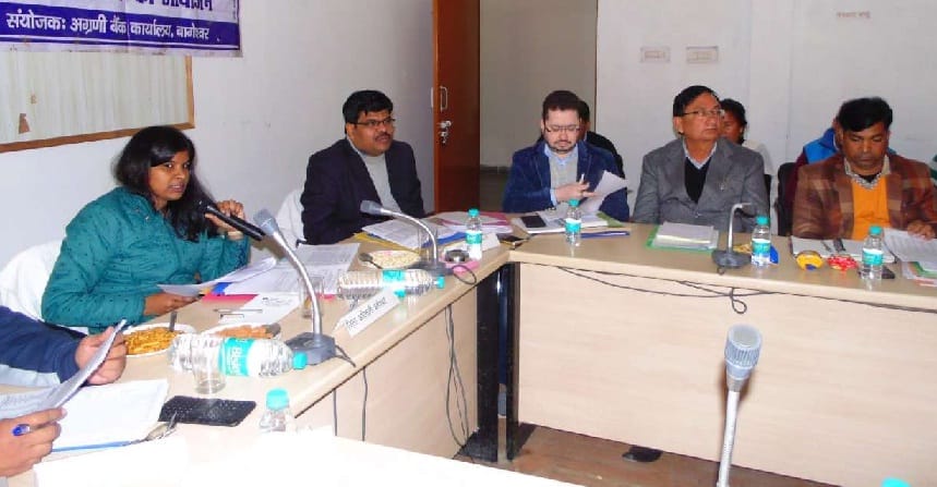 Discussion on prevention of migration of rural employment