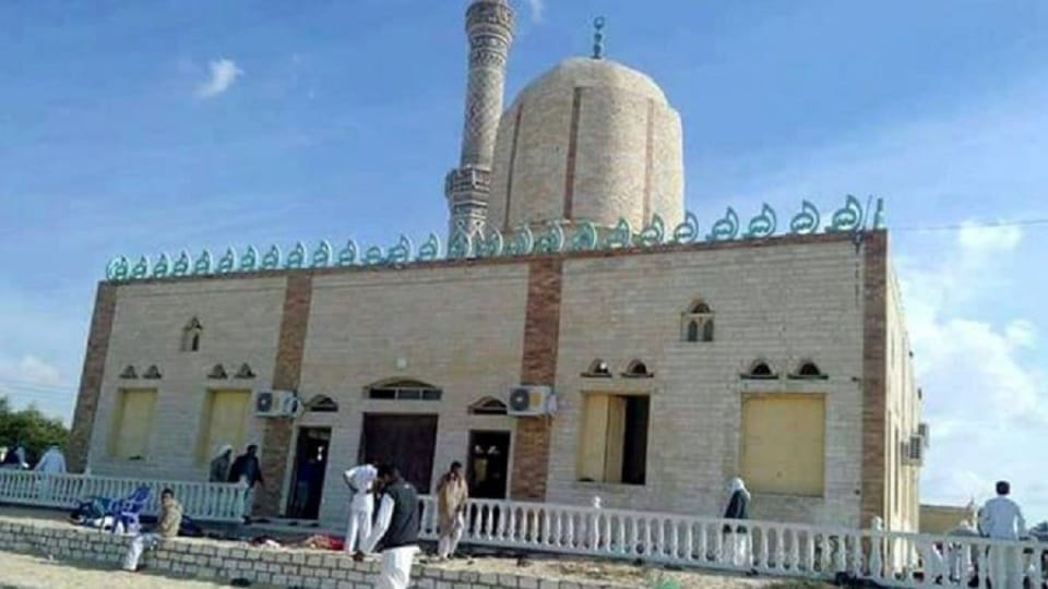 Mosque attack in Egypt  200 killed, 120 wounded