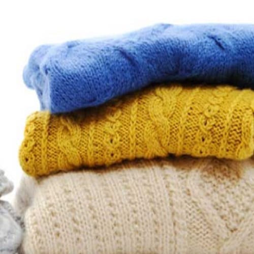 If you want different look in winter than know how to make sleeveless half sweater at home 