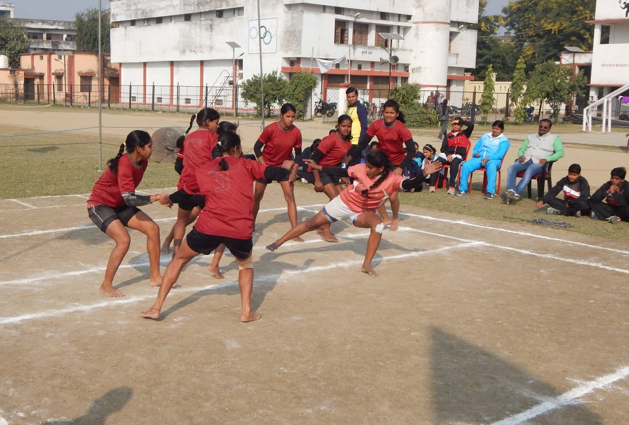 Girls in the kabaddi