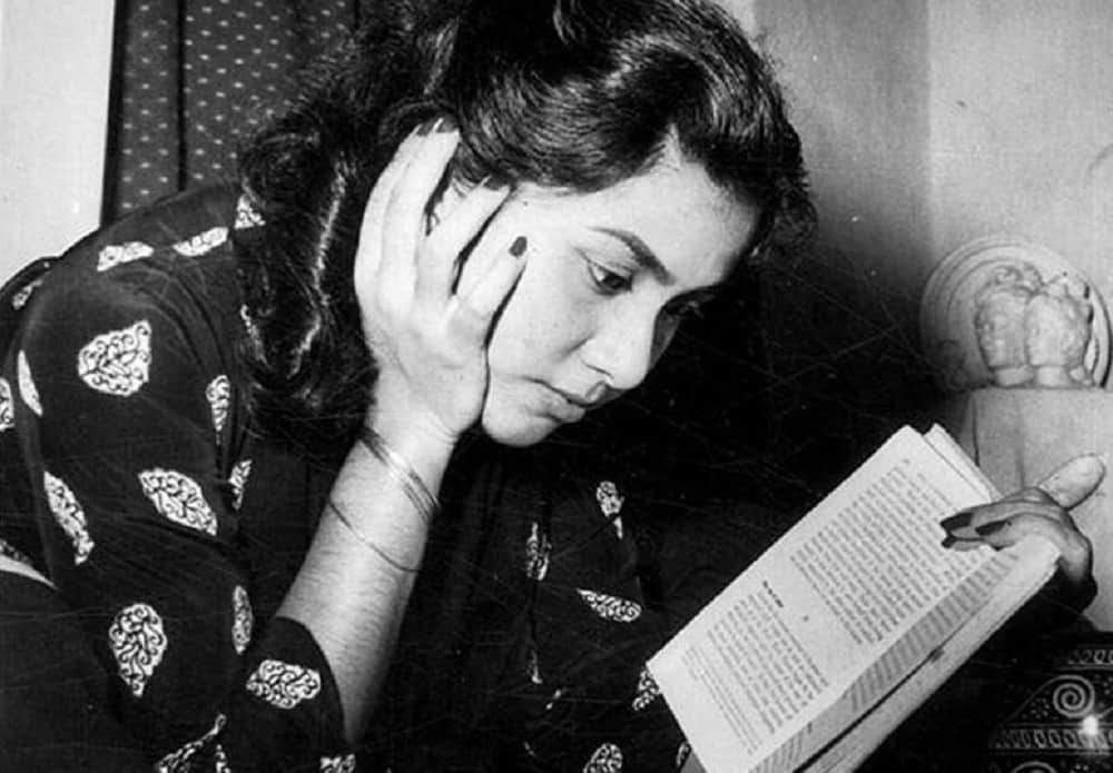 Bollywood Playback Singer Meena Kapoor Passes Away In Kolkata
