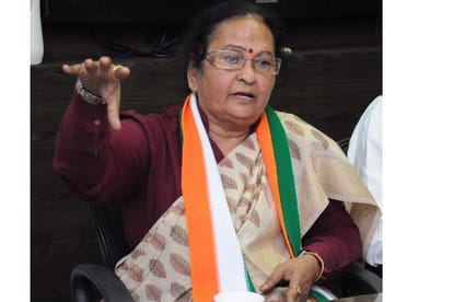 mayor candidates of congress and BJP made promises.