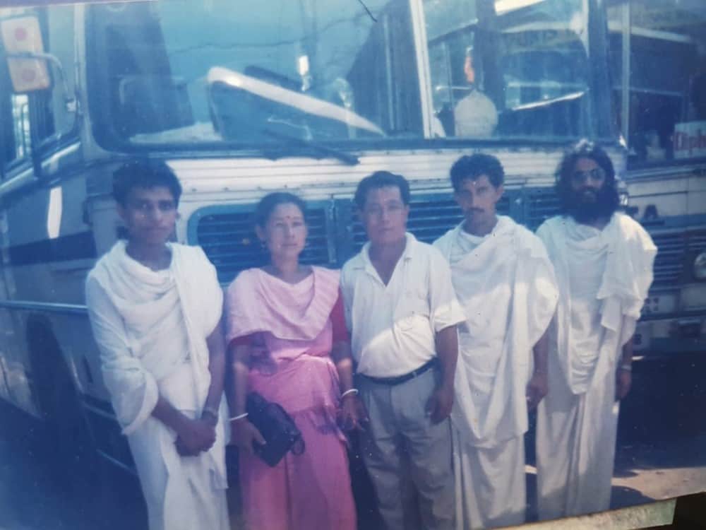 baba ramdev 25 years old photos viral on social media