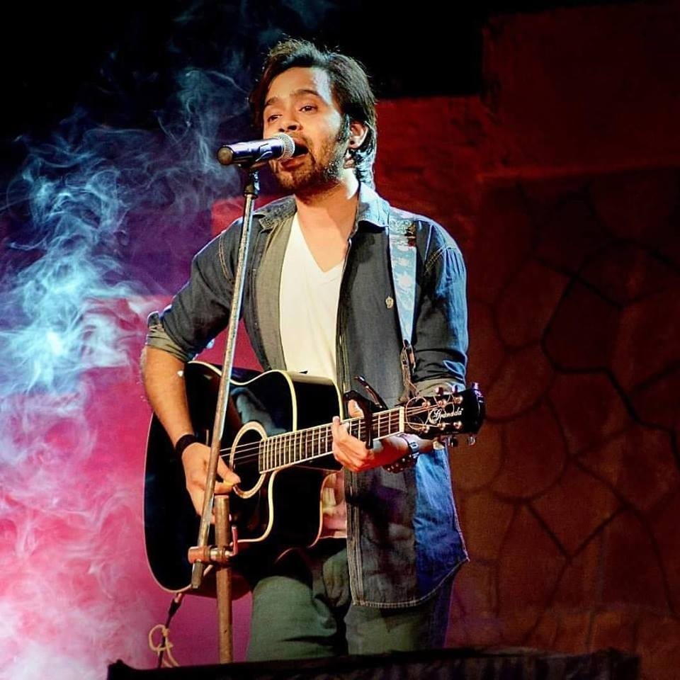 Uttarakhand rockstar singer Shashwat J Pandit 