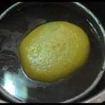 9 killogram weighted rasgulla made in bengal to celeberate after winning bid