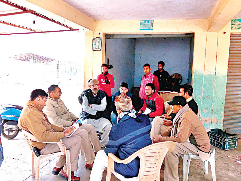 chhar kuntal pyaaj choori