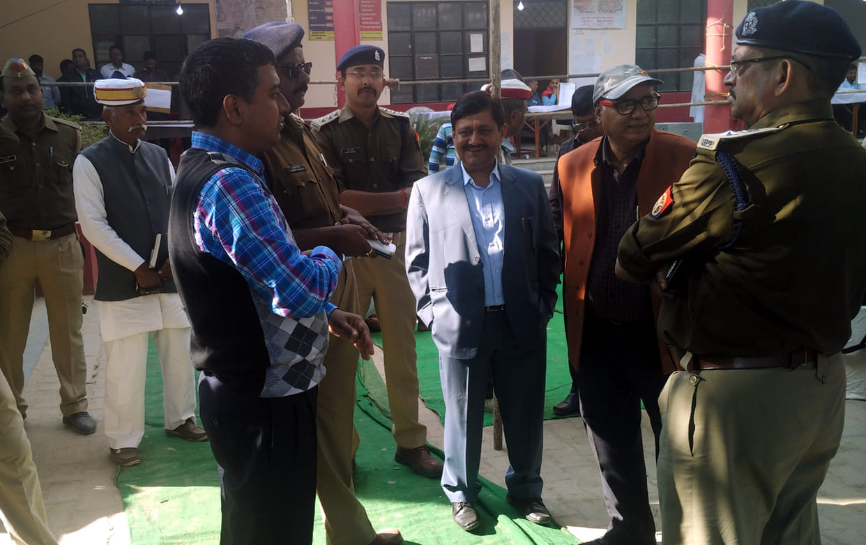निष्पक्ष मतदान के लिए प्रशासन कटिबद्ध -डीएम