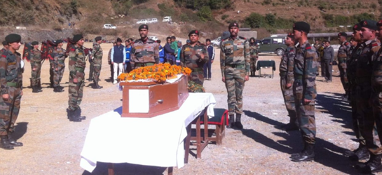 uttarakhand soldier death on duty in jammu and kashmir
