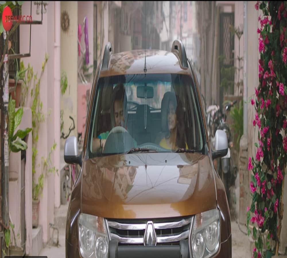 Fukrey Returns new romantic song Ishq De Fanniyar has been released