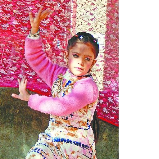 स्मायरा, अर्मिता, जिग्मेड़ बने बेस्ट डांसर