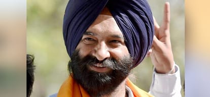 dyal singh college : sirsa said amitabh sinha wants To convince the Sikhs are anti-national