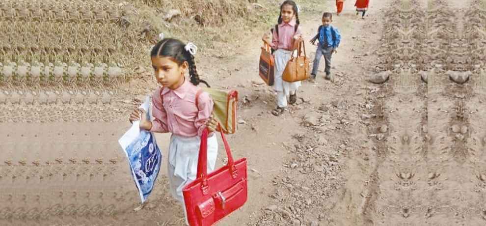 Himachal education directorate notice to two female teachers