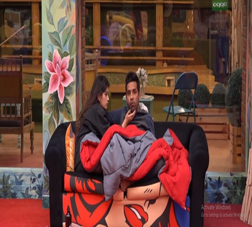 bigg boss trp increased after fighting with sapna chaudhary on puneesh and bandagi romance