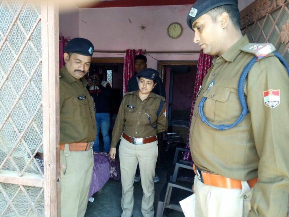 Robbery in Sahaspur village uttarakhand 