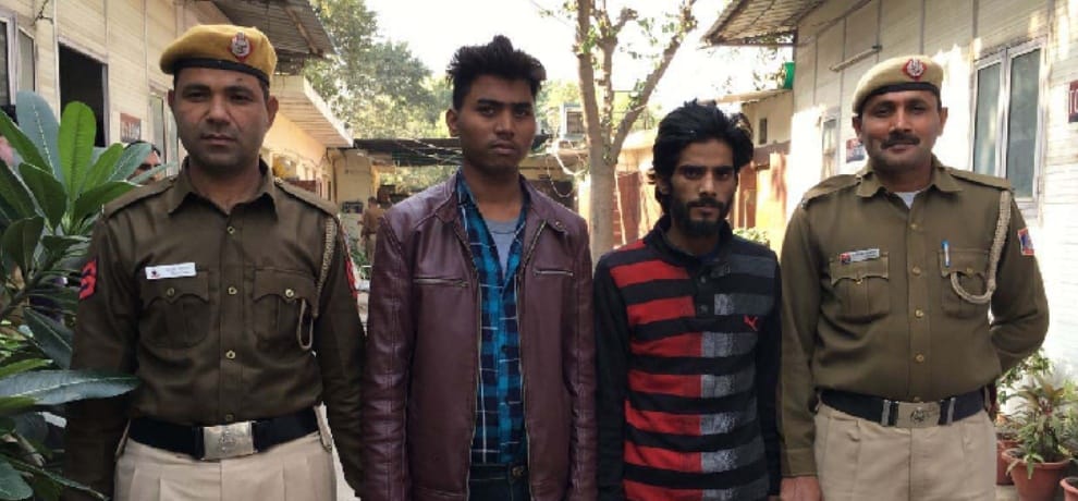 thieves used to stole automobiles to impress his girlfriend