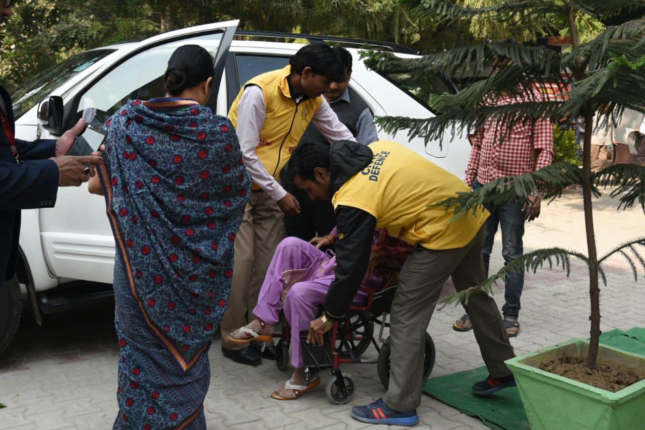 images of election in lucknow and other bureau