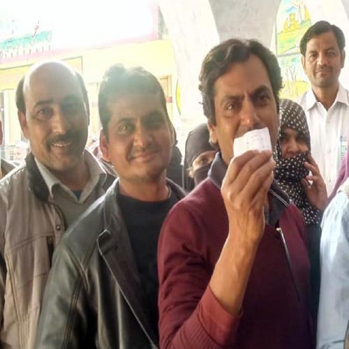 Nawazuddin Siddiqui who took a few minutes to cast votes photos